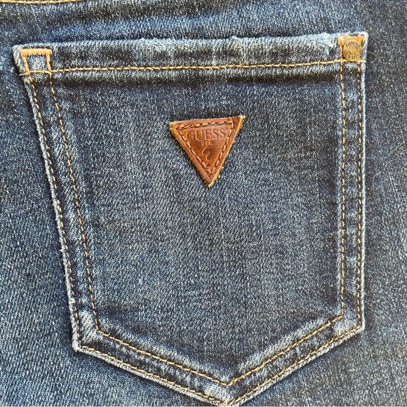 Guess Cutoff Jean Shorts Size 25 - Picture 7 of 10